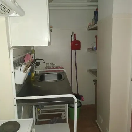 The Rose's Studio
